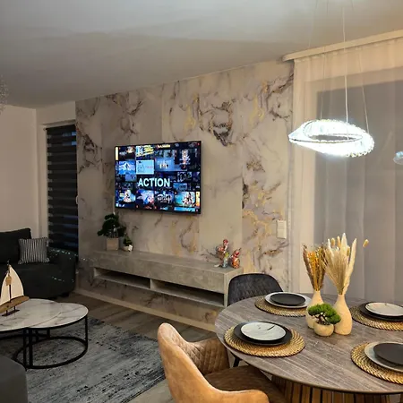 Apartament Eleganz Im Zentrum, Ostsee, Luebeck & Hotspots Nah!